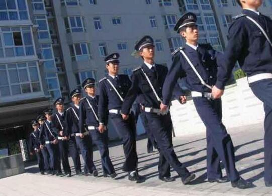 物業(yè)保安與業(yè)主發(fā)生沖突怎么辦，襄陽(yáng)獵鷹保安告訴你